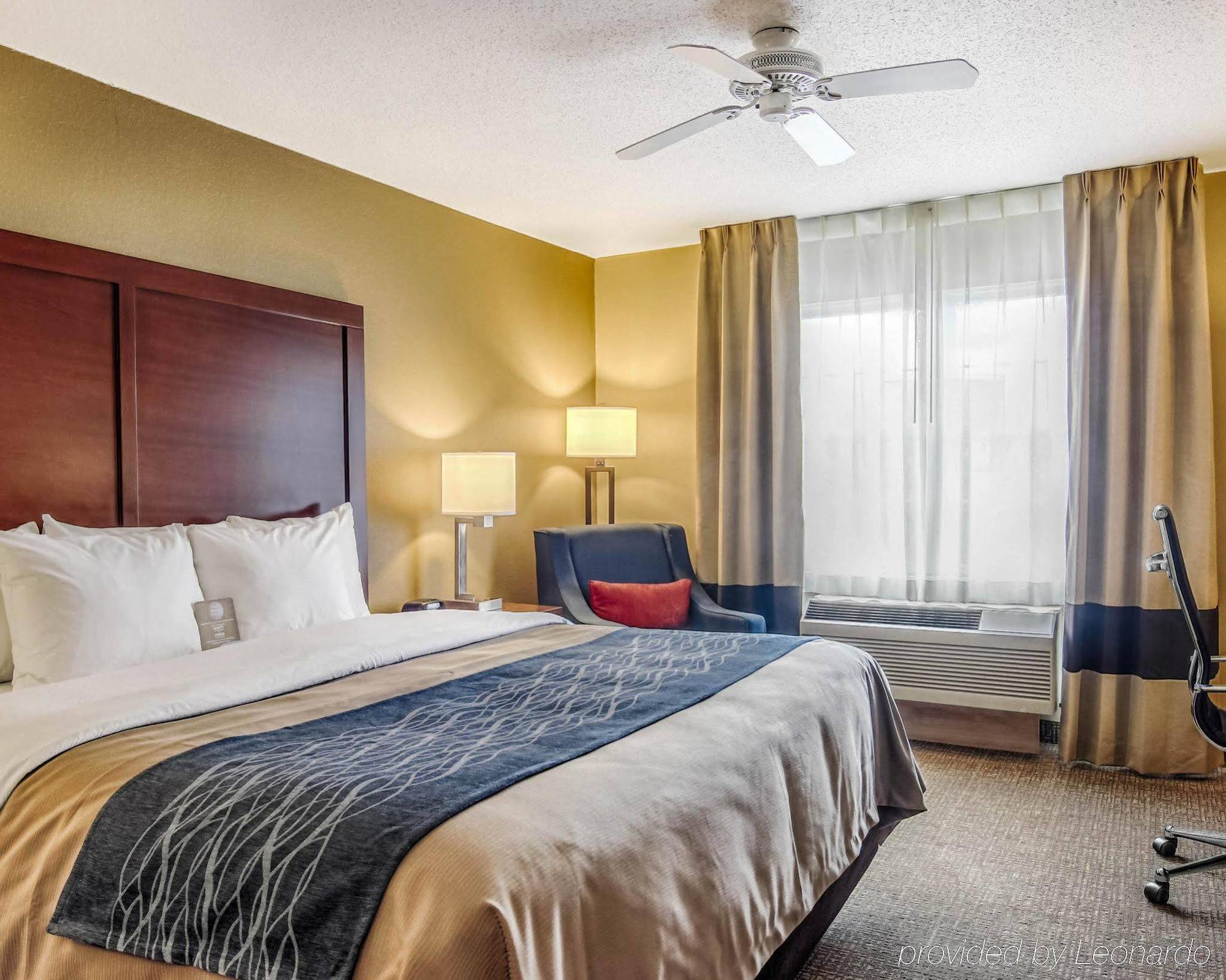 Comfort Inn & Suites Grafton-Cedarburg المظهر الخارجي الصورة
